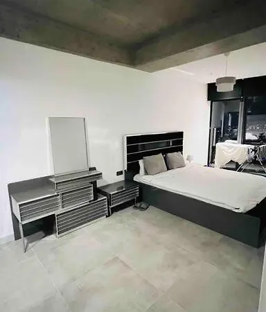 Appartement High Floor 1bd Near Hilton Bomonti Full Istambul