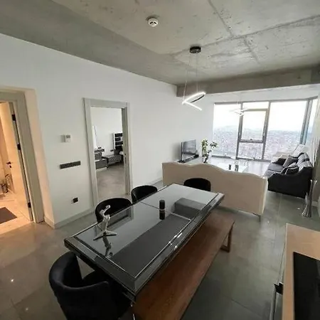 Apartment High Floor 1bd Near Hilton Bomonti Full